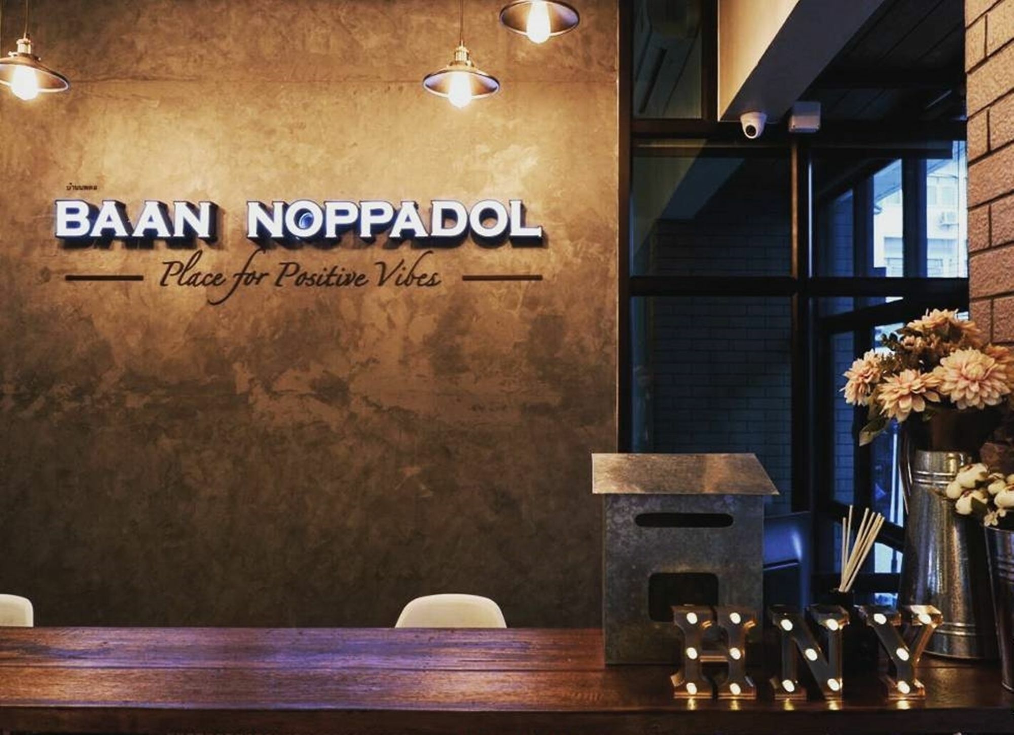 Aparthotel Baan Noppadol Bangkok Exterior foto